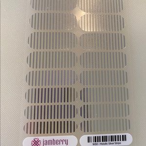 “Metallic Silver Stripe” (full set) Jamberry Wraps